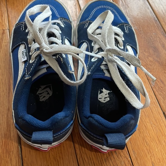 Used Vans - Picture 3 of 5